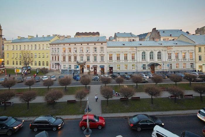 Exclusive Apartment On Shevchenko Avenue 10 Lemberg Exterior foto